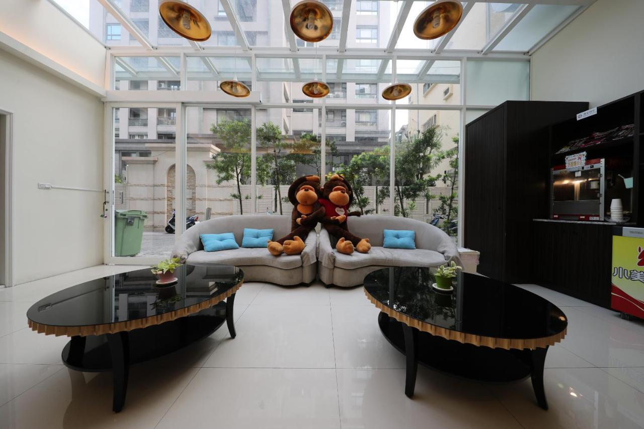 M Hotel Гаосюн Екстер'єр фото