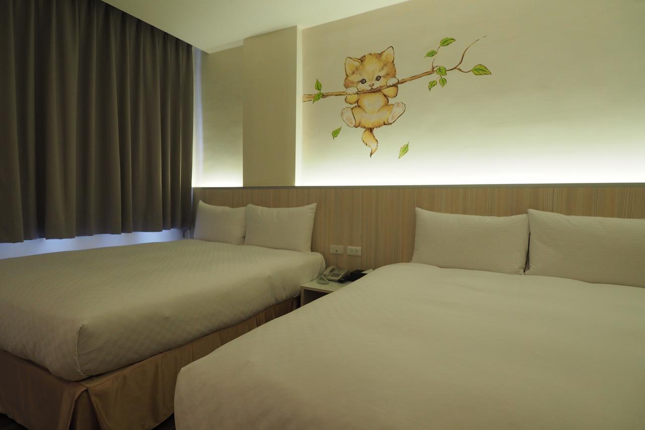 M Hotel Гаосюн Екстер'єр фото