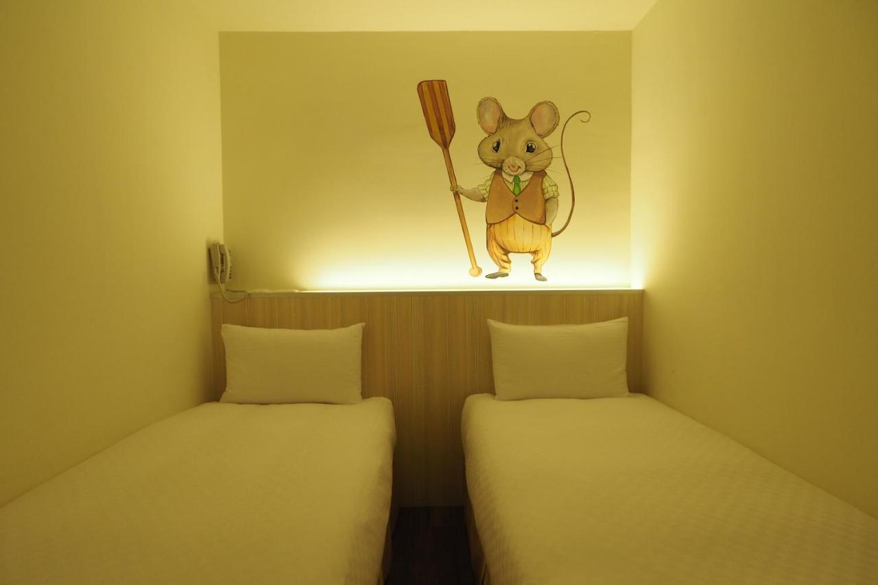 M Hotel Гаосюн Екстер'єр фото